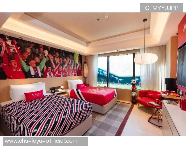 万豪旅享家携手曼联推出独特加里内维尔主题套房体验